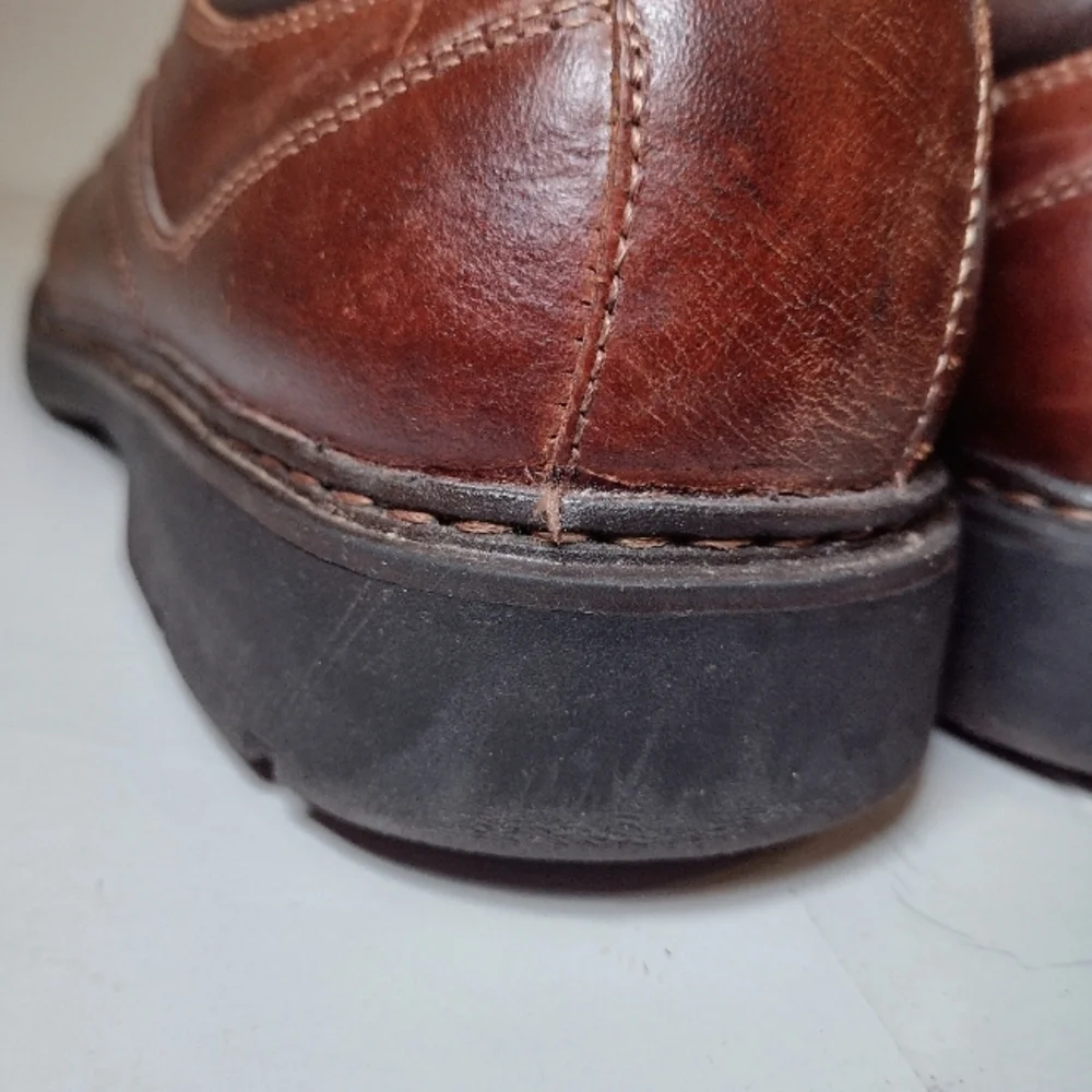 Dockers Men's Stain Defender Classic Brown Leather Men's Shoes Size (9.5) M